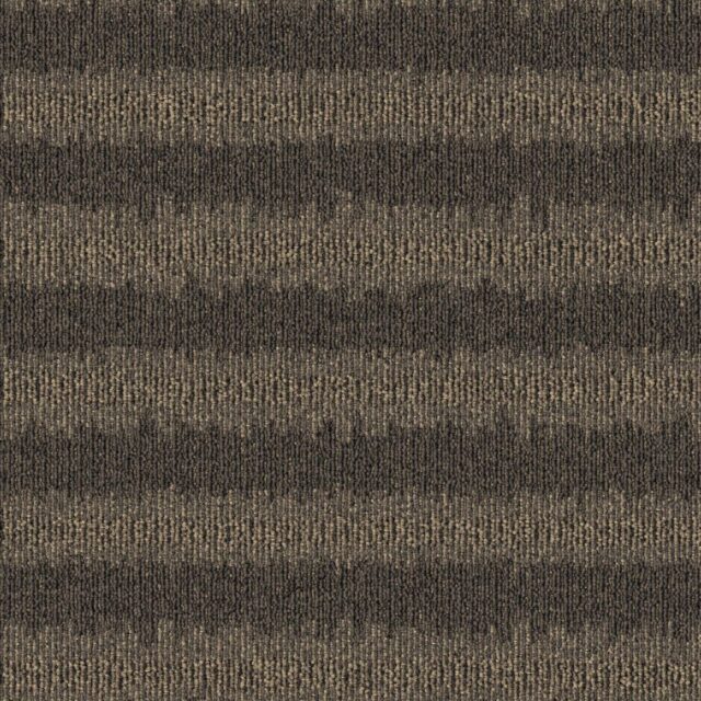 P832